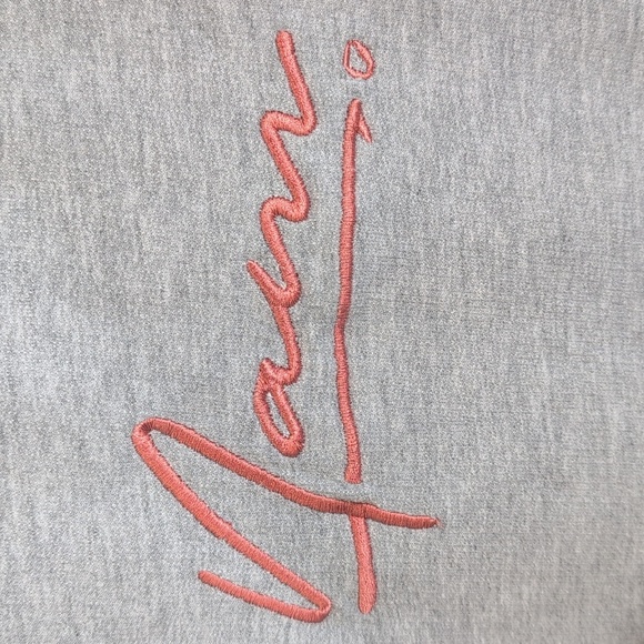 Namibwear Women's Sweater Size Medium - Picture 2 of 9